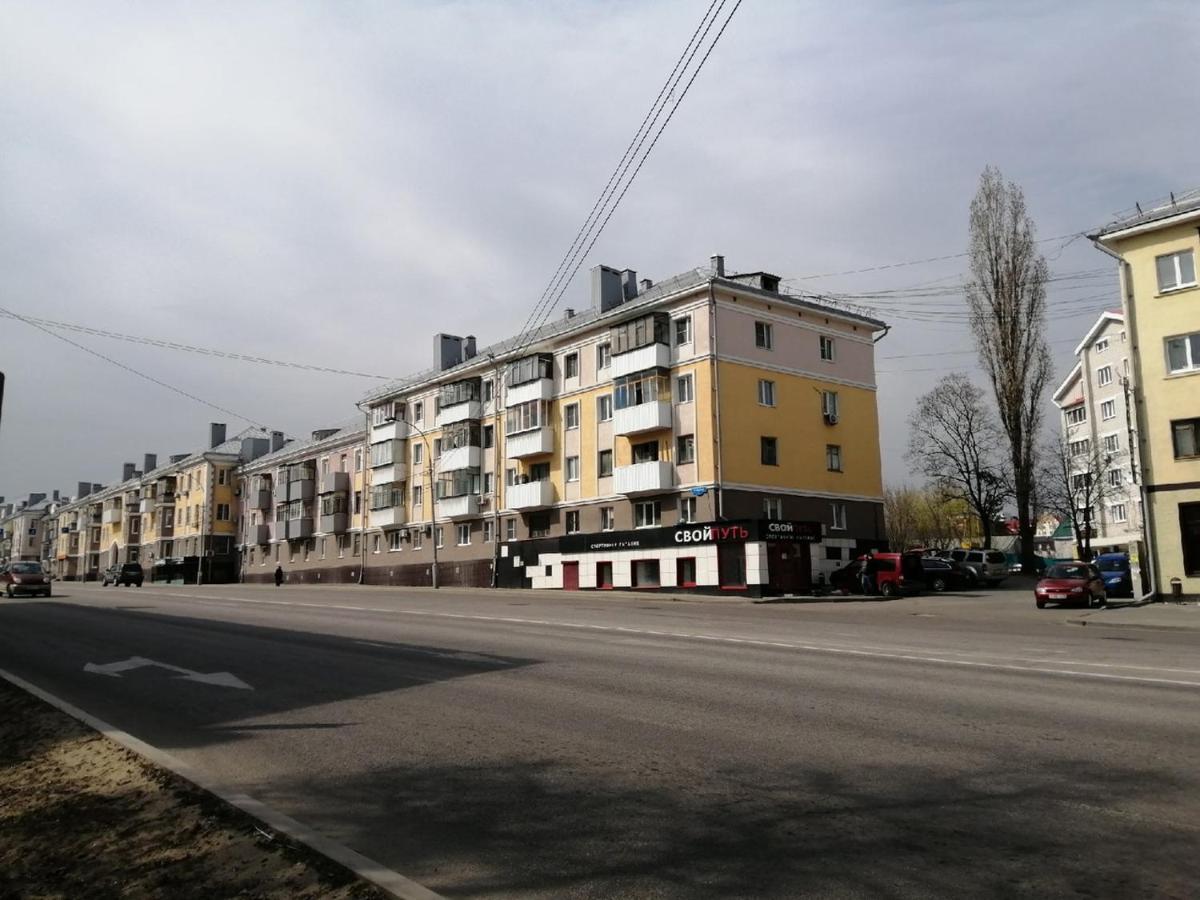 Stilnye Apartamenty V Istoricheskom Centre Lipecka Luaran gambar